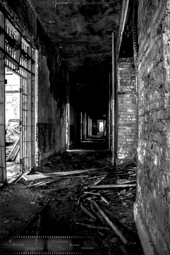 Dark-Passage-1_prison_na-as-Smart-Object-1