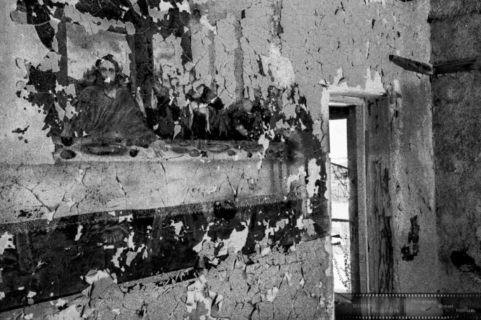 Mural-In-Perspective_prson-as-Smart-Object-1